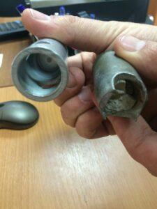 Откидные болты